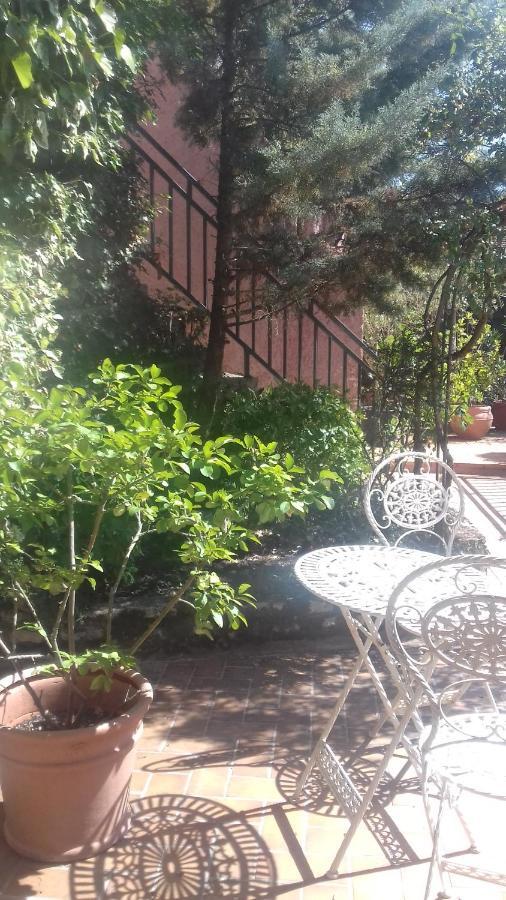 فندق La Maison Rose: Lieu Atypique نمور المظهر الخارجي الصورة